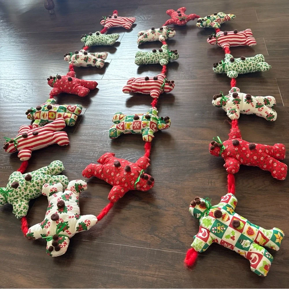 VTG Christmas Hand Sewn Fabric Gingerbread Men Garland;Extra Long 13 Feet (156”)